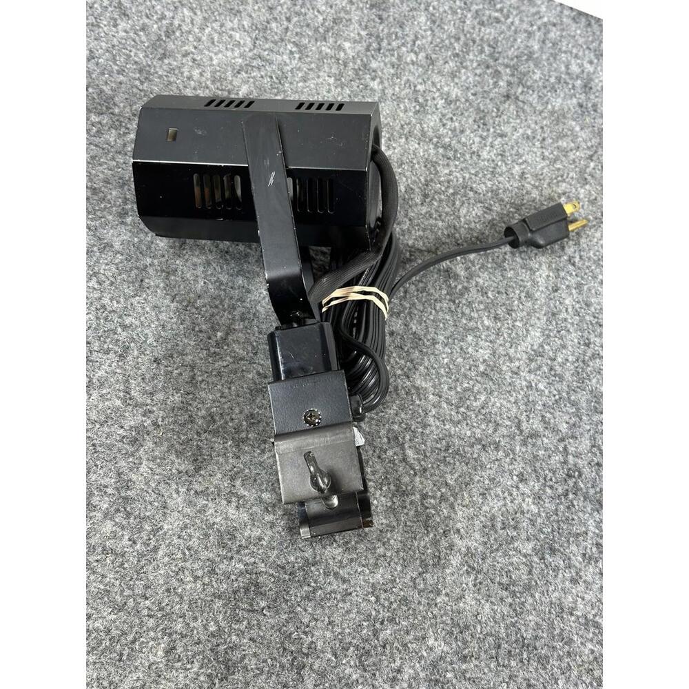 Halo LR32741 Professional Studio Track Light L‎ 1775